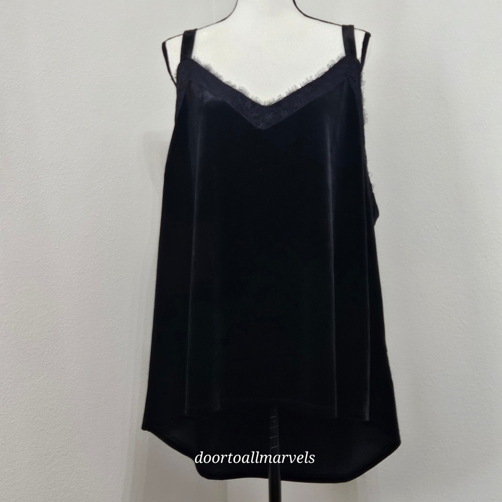 Skies Are Blue Velvet Cami Lace Trim sz 3X NWT‎